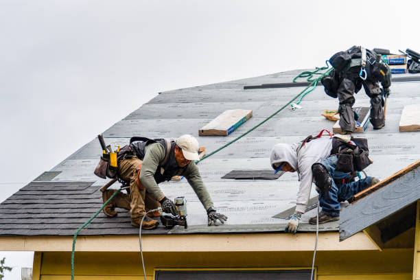Professional Gutter Installation technician working in Troutman, NC